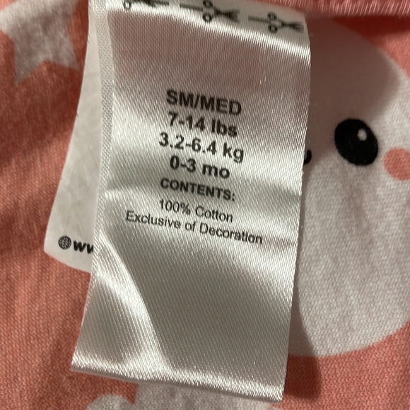 Bublo Baby (2) baby girl swaddlers, 0-3 mos (7-14 lbs) - Picture 3 of 7